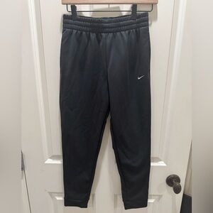 Boys Nike therma fit joggers